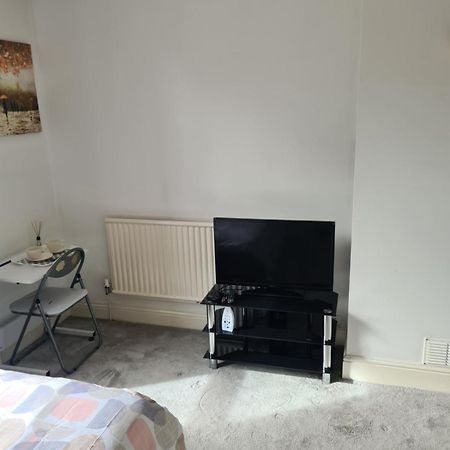 A Private & Beautiful Bedroom With Shared Bathroom In The Heart Of Bournemouth Luaran gambar