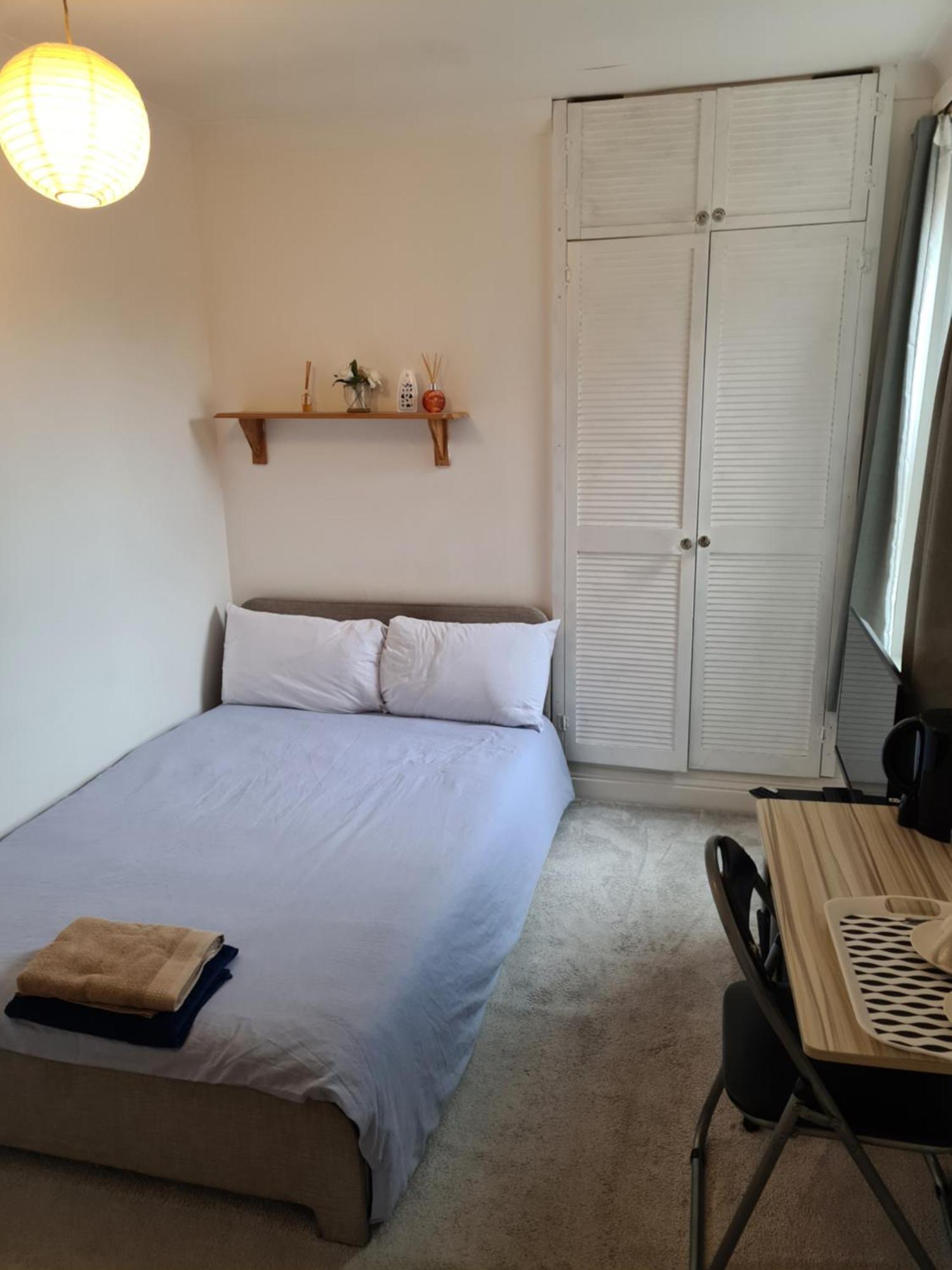 A Private & Beautiful Bedroom With Shared Bathroom In The Heart Of Bournemouth Luaran gambar